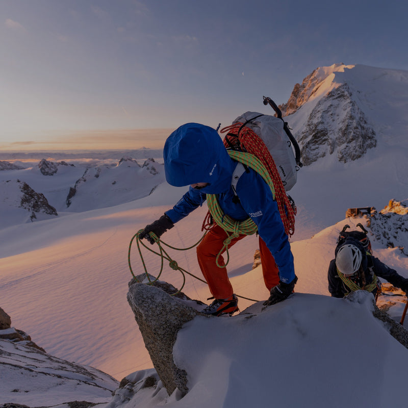 How to Wash a GORE-TEX Hardshell Jacket » Care Guide