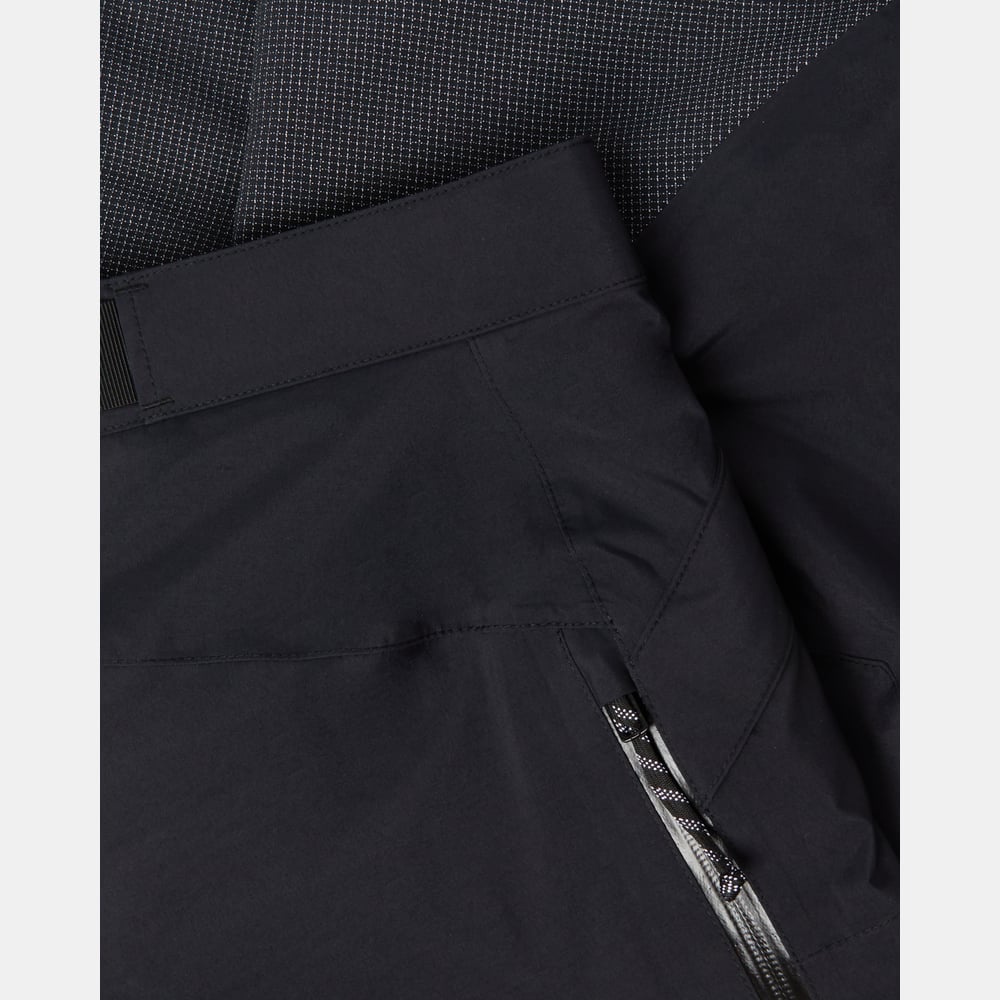 Haldigrat GTX HS Thermo Pants Men in black - detail view 6