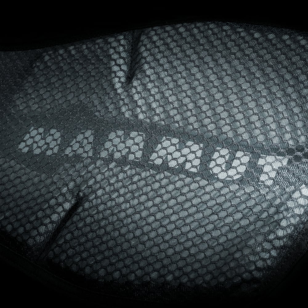 Lithium 15 in black - detail view 6